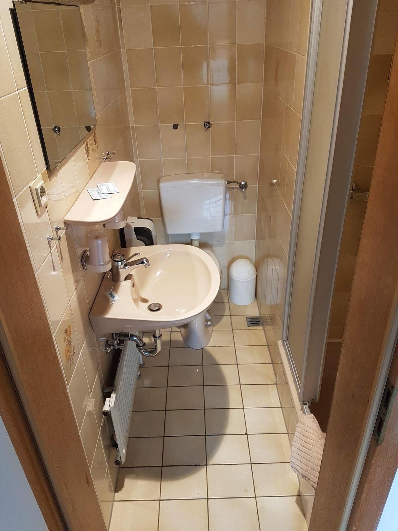 Hotel-Restaurant Zum Knurrhahn Voslapp Zewnętrze zdjęcie